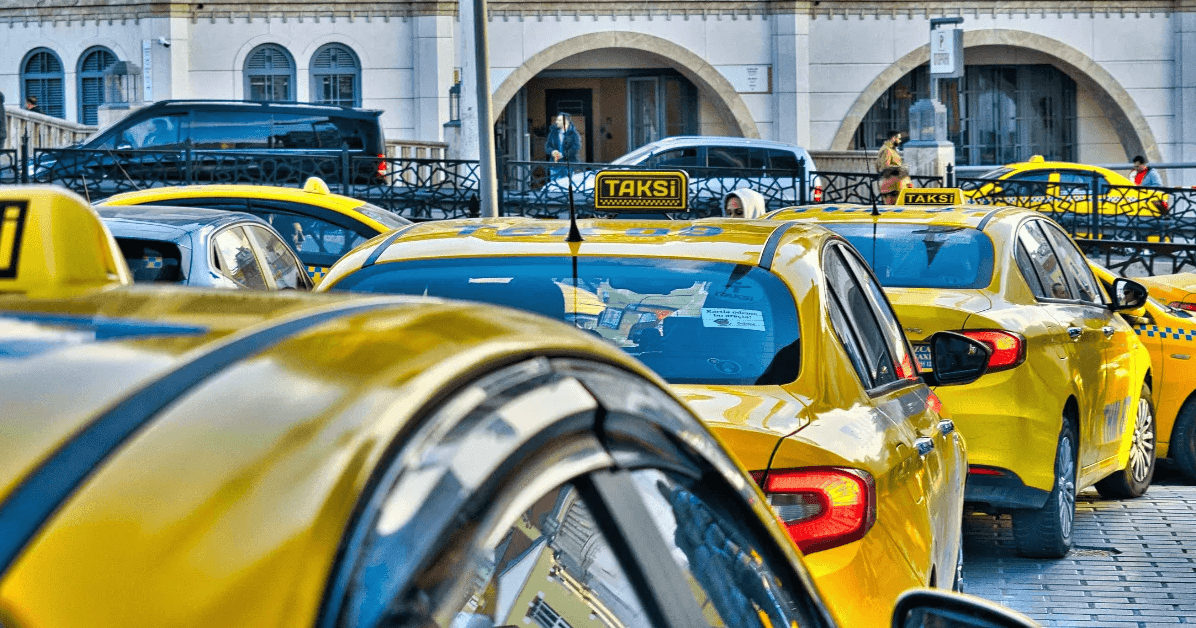 Uşak Taksi Filomuz Uşak Merkez Taksi Filosu ve 7/24 Nöbetçi Taksi
